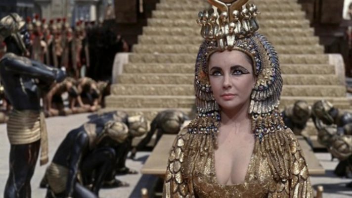 joyas en cleopatra lasmejorespeliculasdelahistoriadelcine punto com